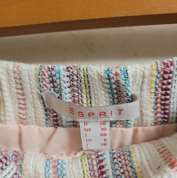 High-waisted Esprit Skirt - Picture 3 of 3